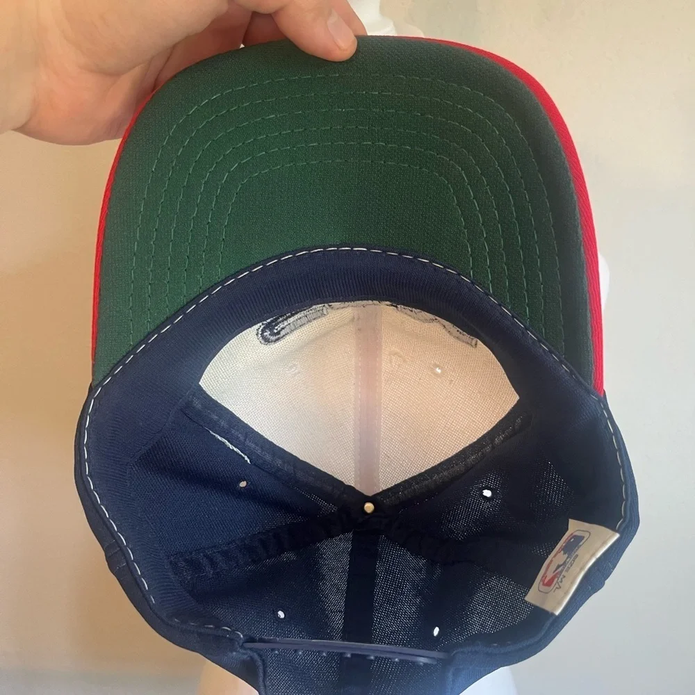 Kids M/L MLB White/Navy/Red Athleisure Chicago Whitesoxs SnapBack Hat